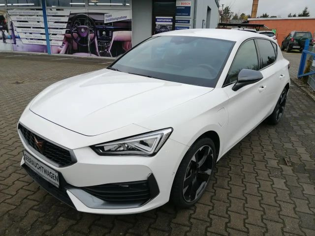 Cupra Leon SparHybrid mit tollem Fahrspaß!