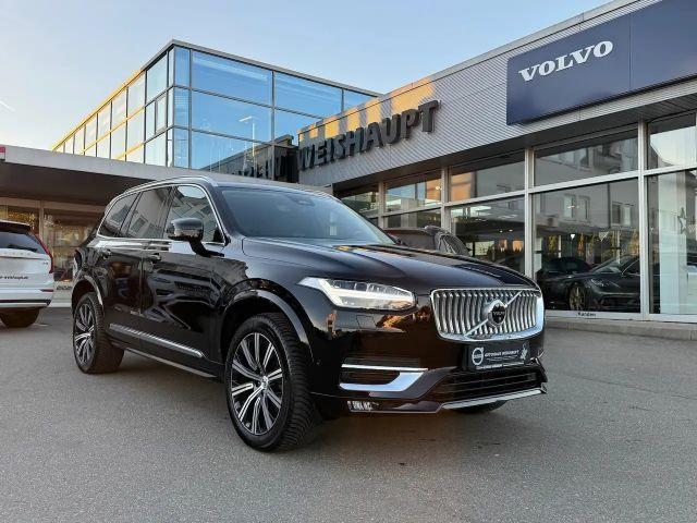 Volvo XC90 Plus Bright