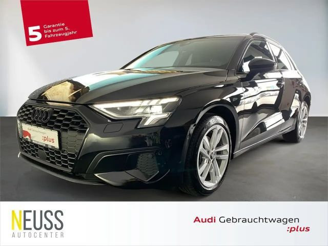 Audi A3 Sportback Sedan S-Line 30 TDI