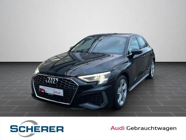 Audi A3 Sportback Sedan S-Line S-Tronic 35 TFSI