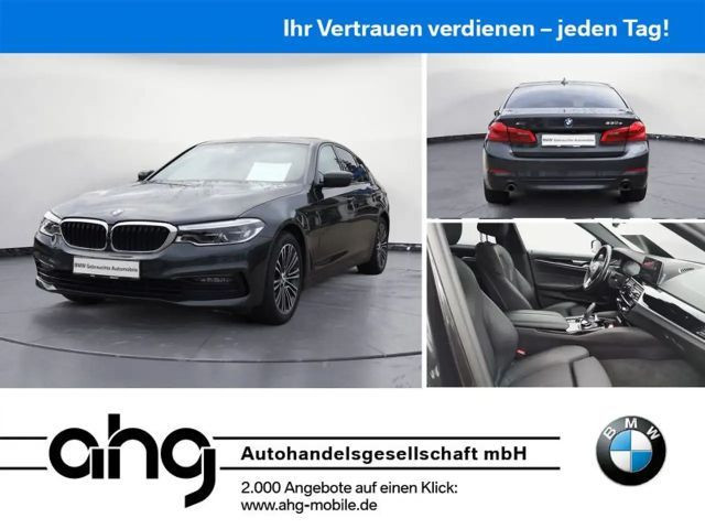 BMW 5 Serie 530 xDrive Sport Line Sedan 530e