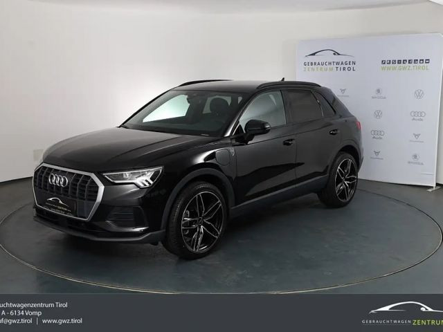 Audi Q3 S-Line S-Tronic Hybride 45 TFSI