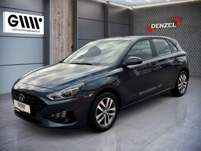 Hyundai i30 1,5 DPI chic