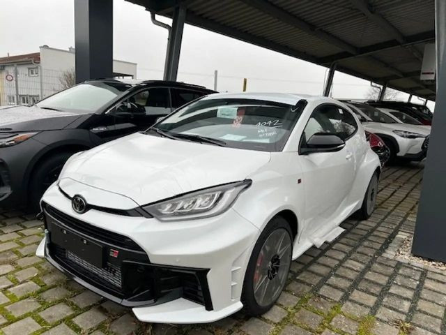 Toyota Yaris GR Performance Package