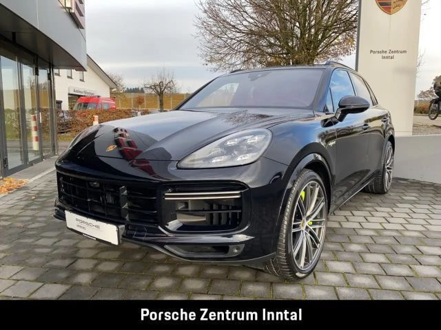 Porsche Cayenne E-Hybrid S Turbo