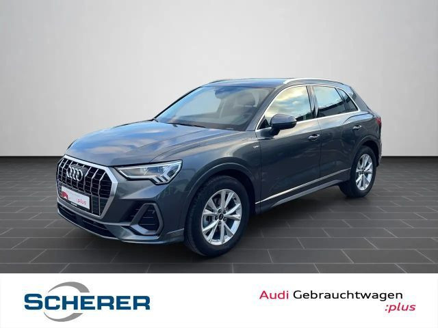 Audi Q3 S-Line S-Tronic