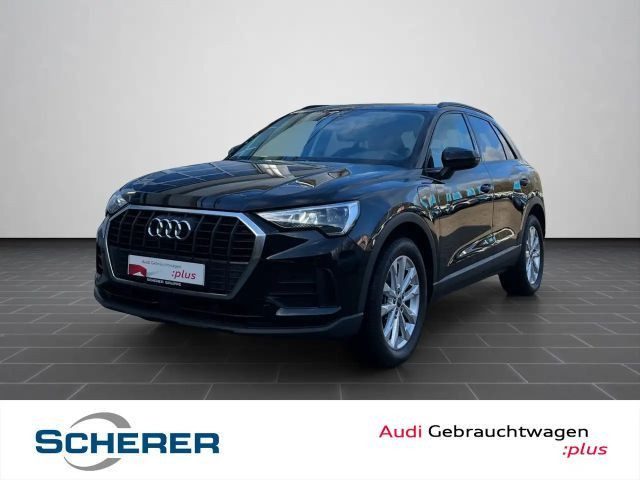 Audi Q3 S-Tronic