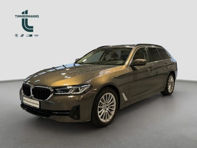 BMW 5 Serie 540 xDrive Touring 540i