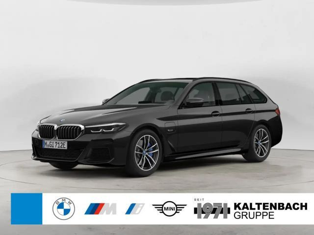 BMW 5 Serie 530 M-Sport xDrive Touring 530e