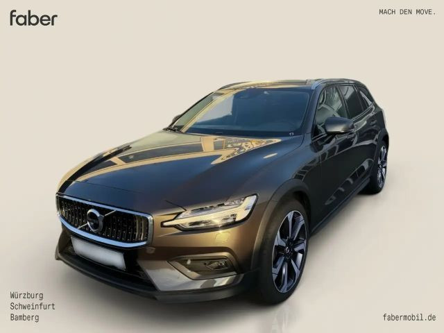 Volvo V60 Cross Country AWD