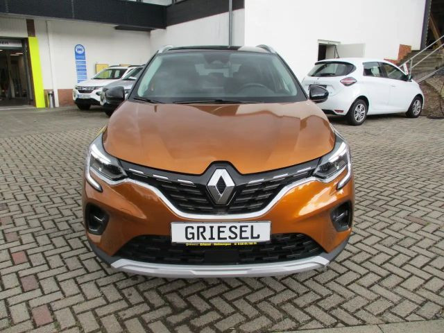 Renault Captur Intens E-Tech