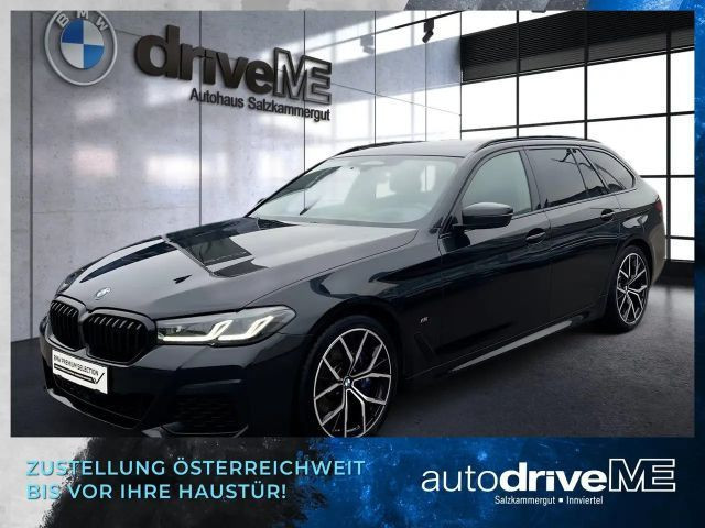 BMW 5 Serie 520 M-Sport xDrive 520d 520i