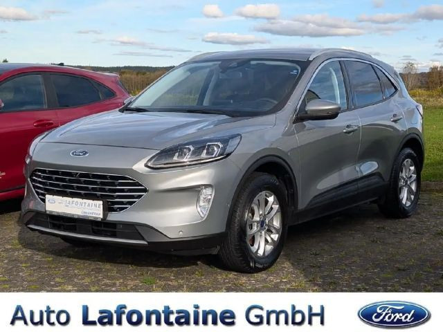 Ford Kuga Titanium Hybrid AWD