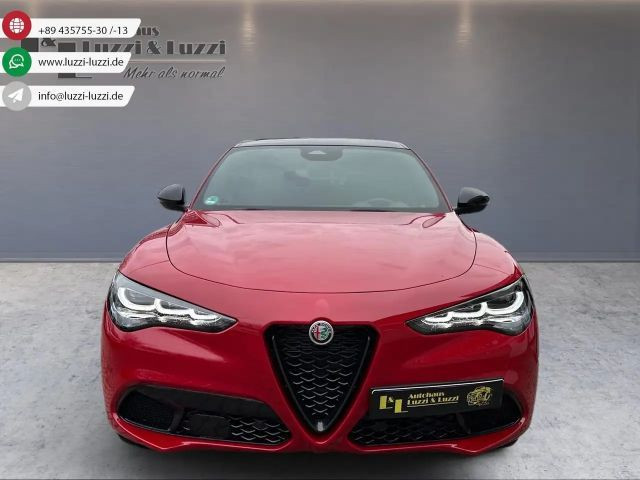 Alfa Romeo Stelvio Q4 AT8