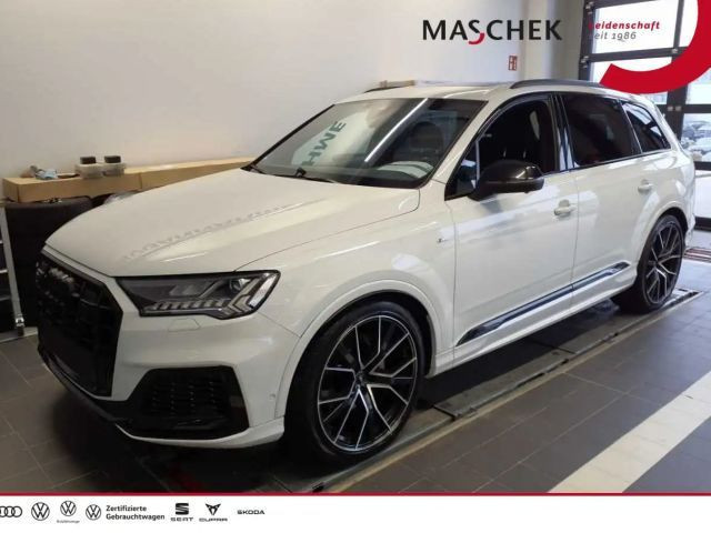 Audi Q7 S-Line 50 TDI