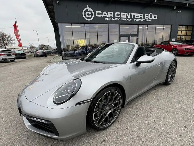 Porsche 911 Cabrio Carrera 4