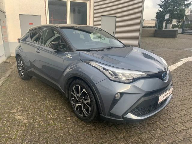 Toyota C-HR Team D Hybride