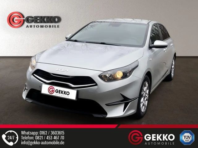 Kia Ceed Prestige +KAMERA+DAB+APP+SZH+Metallic+Regensensor