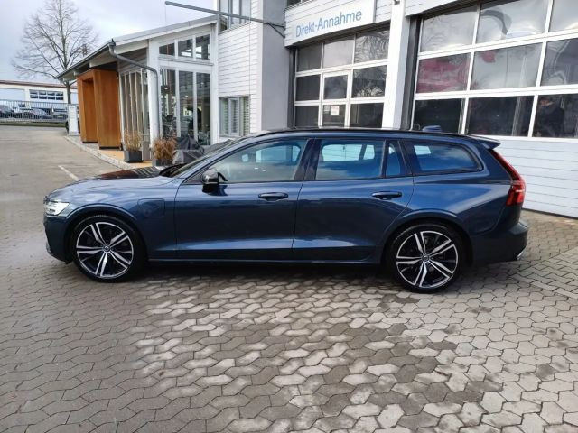 Volvo V60 AWD R-Design T6 Hybrid