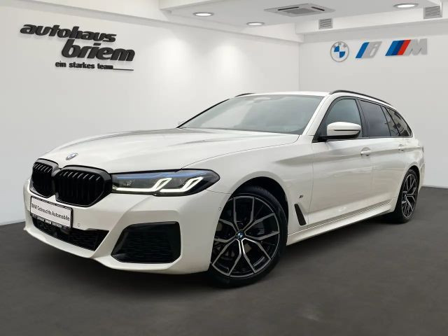 BMW 5 Serie 520 M-Sport xDrive Touring 520d