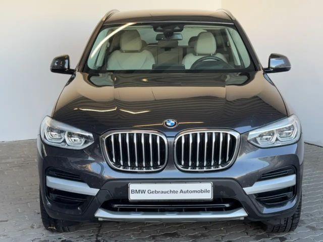 BMW X3 xDrive30e