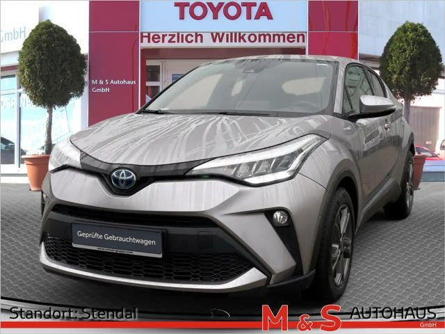 Toyota C-HR Team D Hybride