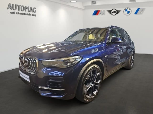 BMW X5 xDrive45e