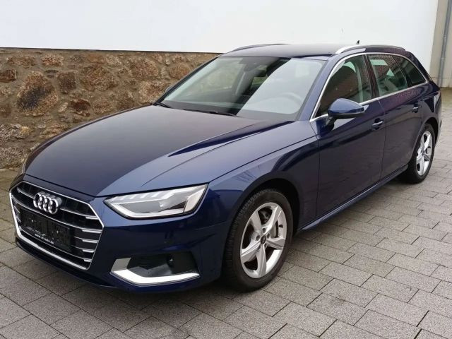 Audi A4 S-Tronic 40 TFSI