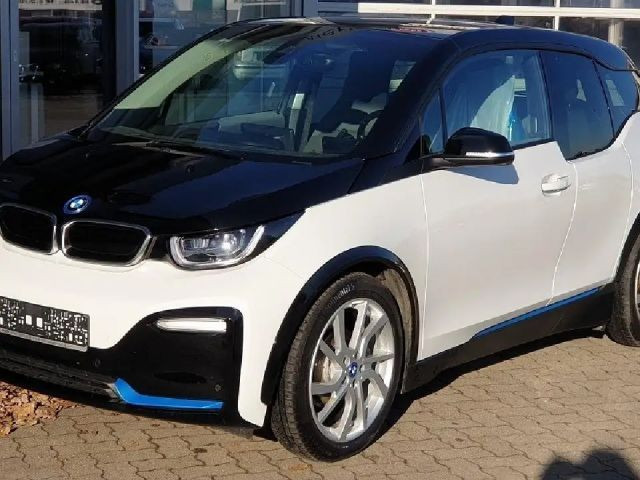 BMW i3 Sedan S