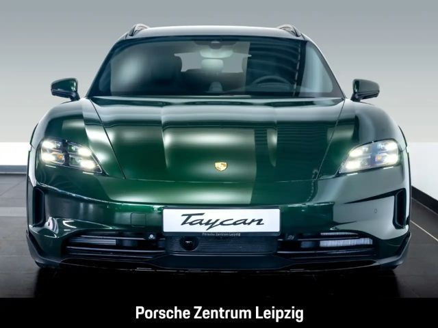 Porsche Taycan 4S Cross Turismo