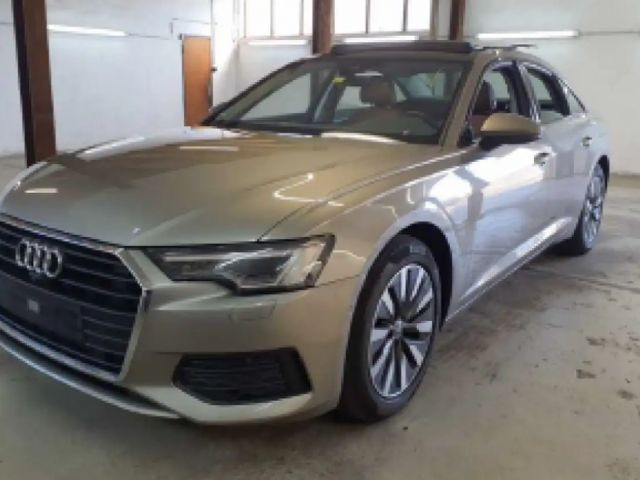 Audi A6 Sedan Quattro Hybride 50 TFSI