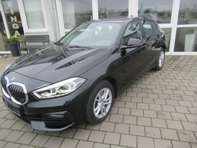 BMW 1 Serie 118 Sedan 118d