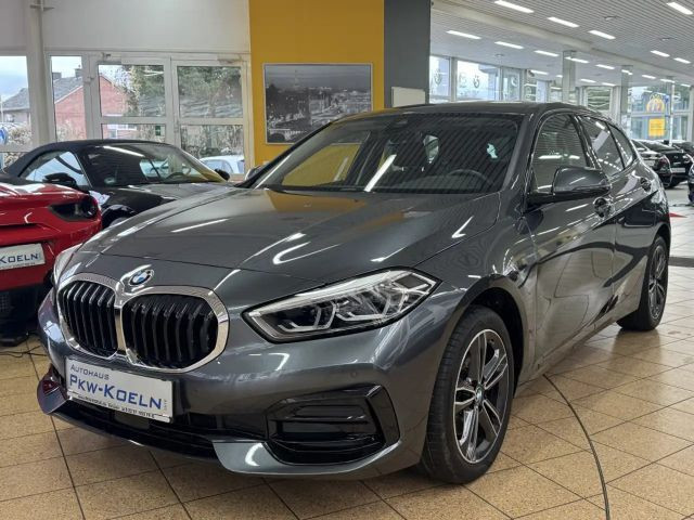 BMW 1 Serie 118 Sport Line Sedan 118i