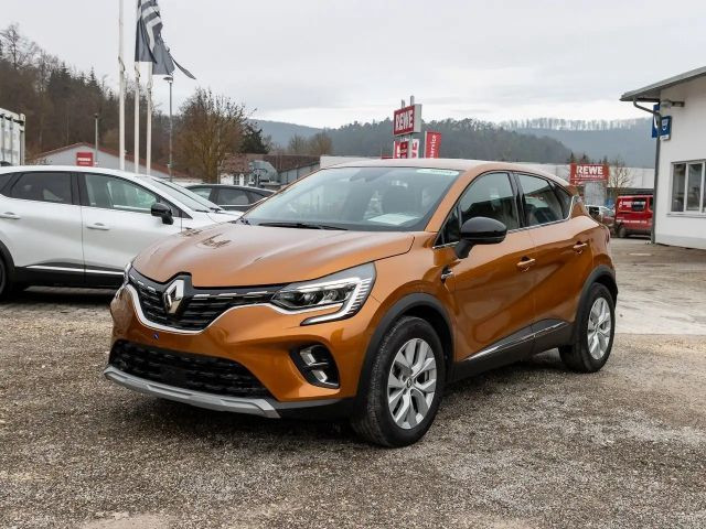 Renault Captur Intens TCe 140 Hybrid