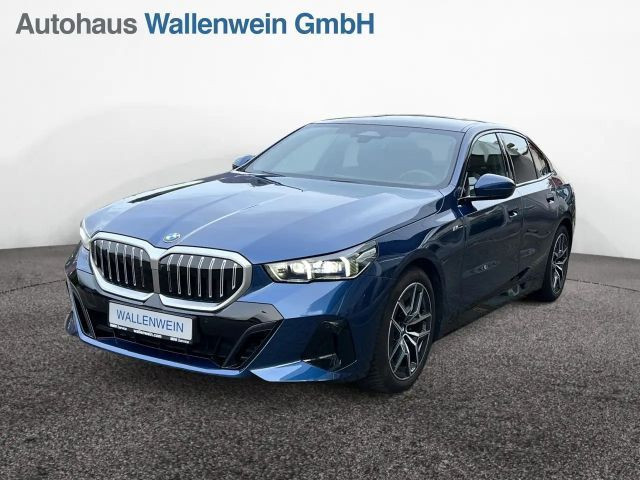 BMW 5 Serie 520 M-Sport Sedan 520i