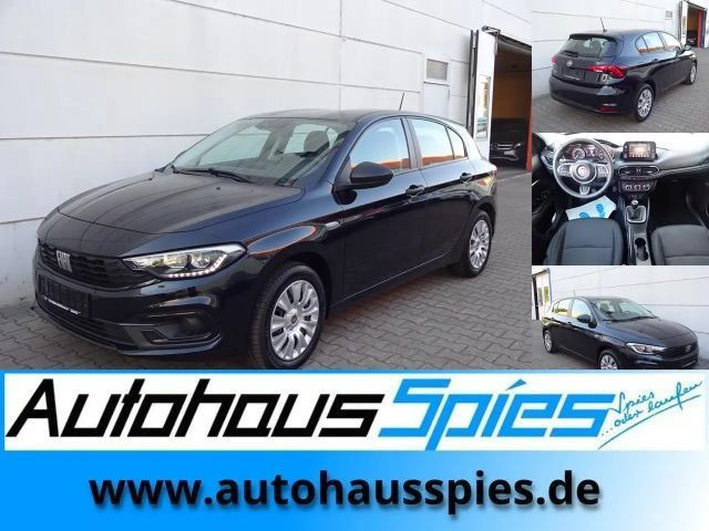 Fiat Tipo CityCross Life