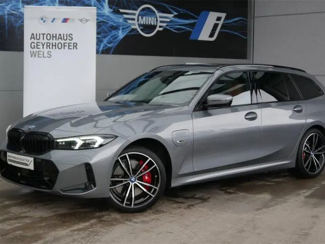 BMW 3 Serie 330 xDrive 330e