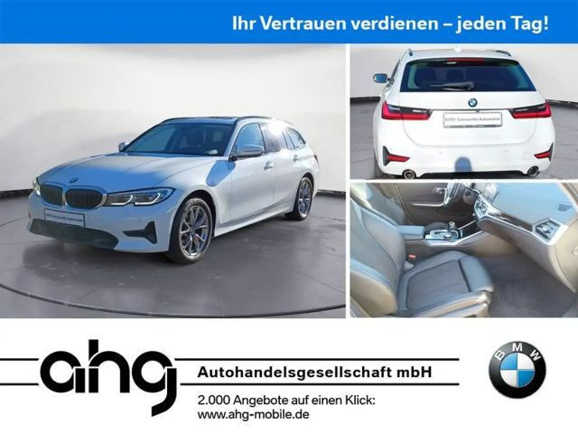 BMW 3 Serie 320 xDrive Sport Line Touring 320d