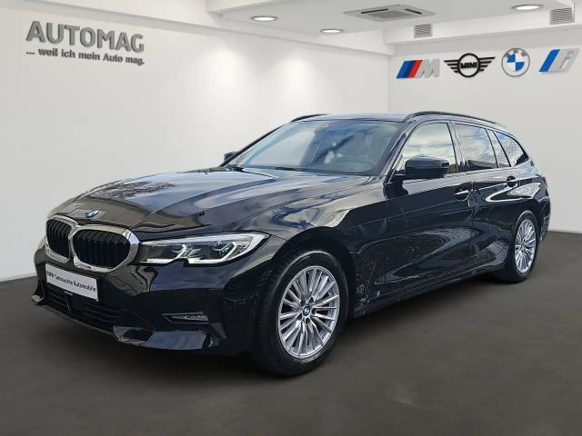 BMW 3 Serie 320 Sport Line Touring 320i