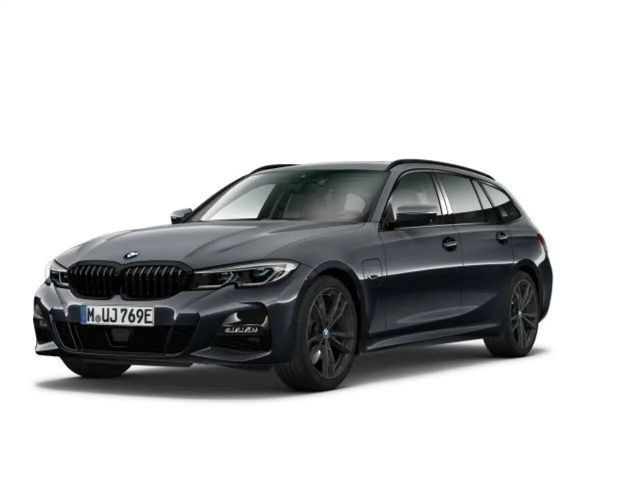 BMW 3 Serie 330 M-Sport xDrive Touring 330e