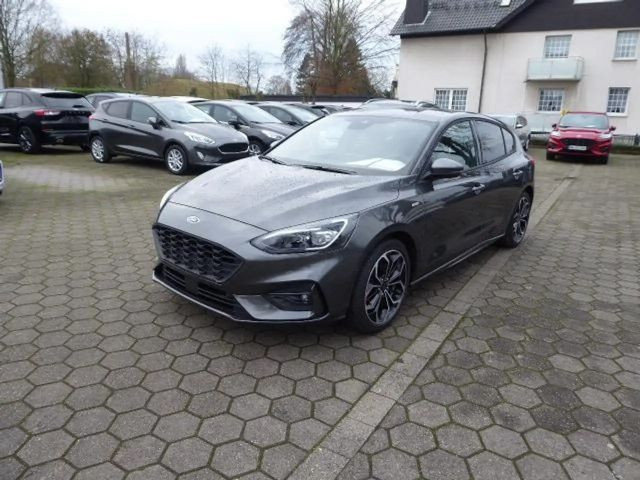 Ford Focus ST Line