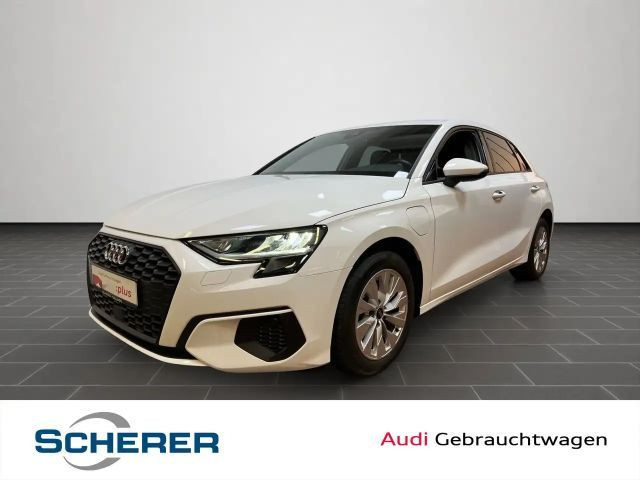 Audi A3 Sedan S-Tronic Hybride 40 TFSI