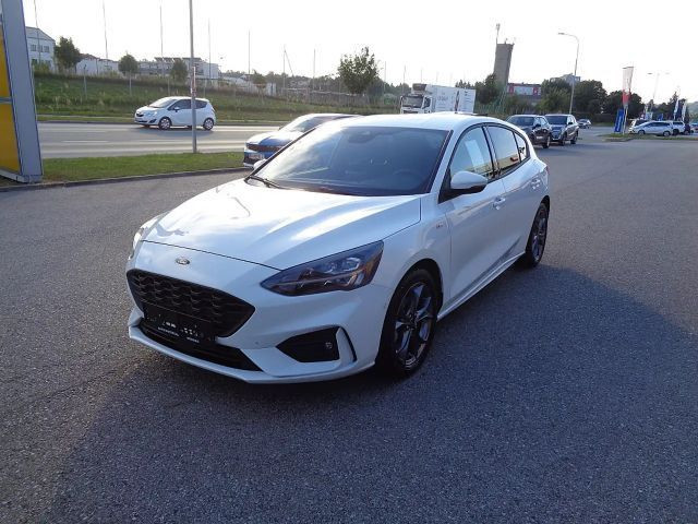 Ford Focus EcoBoost ST Line