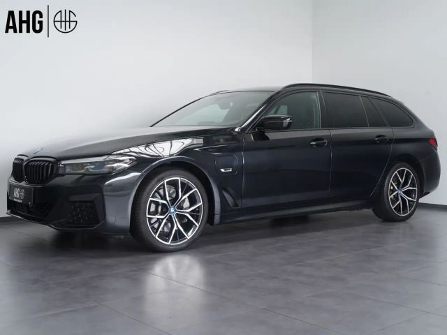 BMW 5 Serie 530 M-Sport xDrive Touring 530e