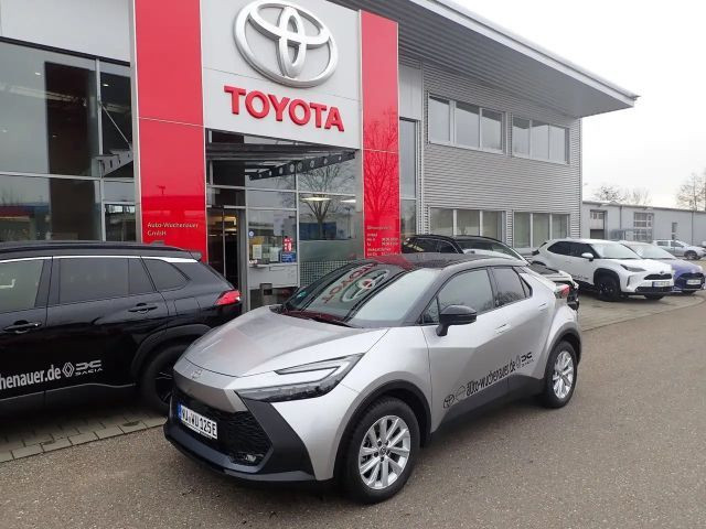 Toyota C-HR Team D Hybride Voorwielaandrijving