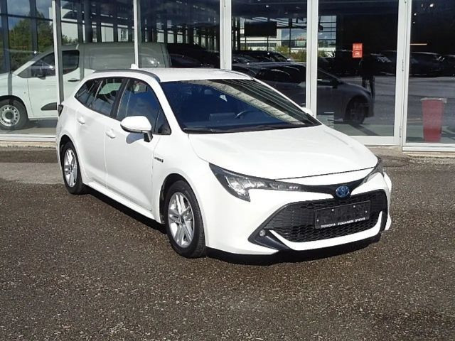 Toyota Corolla Active Touring Hybride