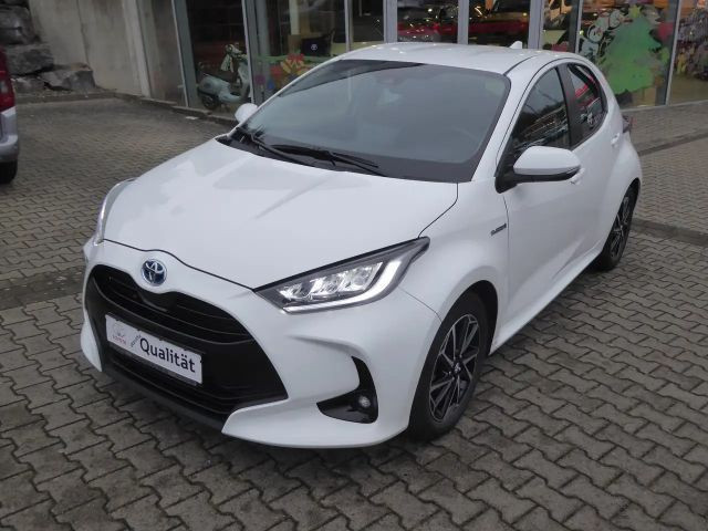 Toyota Yaris Club Hybride