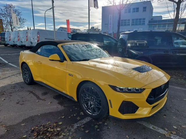 Ford Mustang Convertible GT 5.0 V8