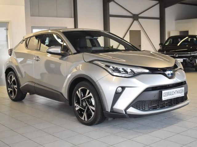 Toyota C-HR Team D Hybride