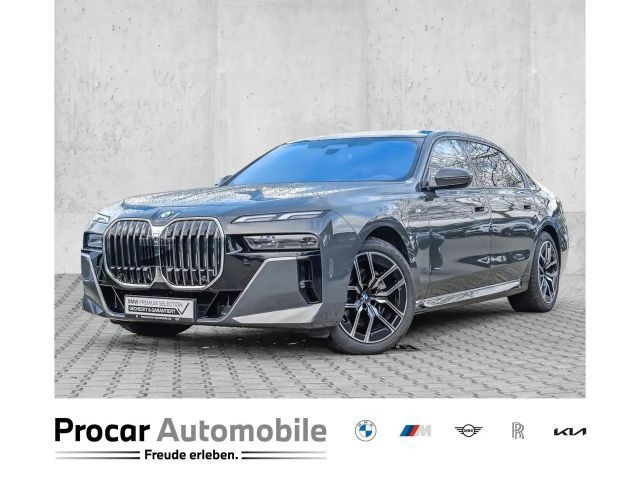 BMW 7 Serie 740 M-Sport xDrive Sedan 740d